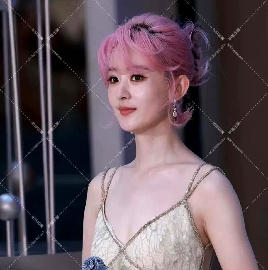 大家可以放心了，

赵丽颖和导演赵德胤这事成不了！

赵丽颖连发3条微博