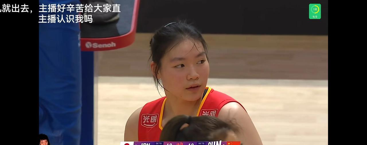 真没想到中国女排和日本女排的第一局比赛竟会是这样的结果！中国女排轻松地以25:1