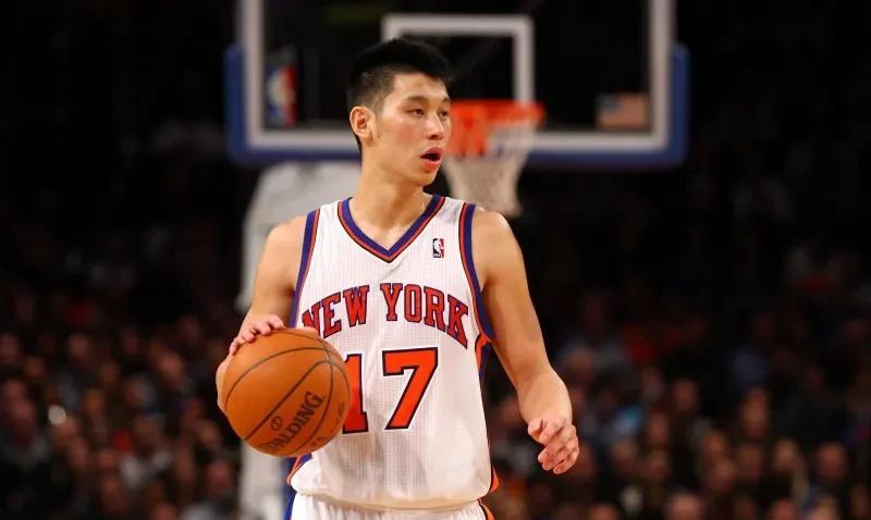 华人之光！林书豪在NBA最成功的华人之一，你认为下一位华人之光会是谁？
昨日，知