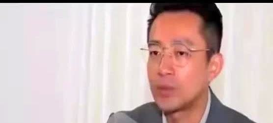 大S和汪小菲这段婚姻的细节又被扒了！

婚后大S在北京生活时完全水土不服，尤