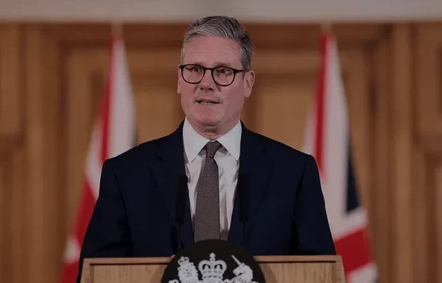 英国拱火乌克兰想干嘛











这事儿太气人了！英国的斯塔默，一个劲