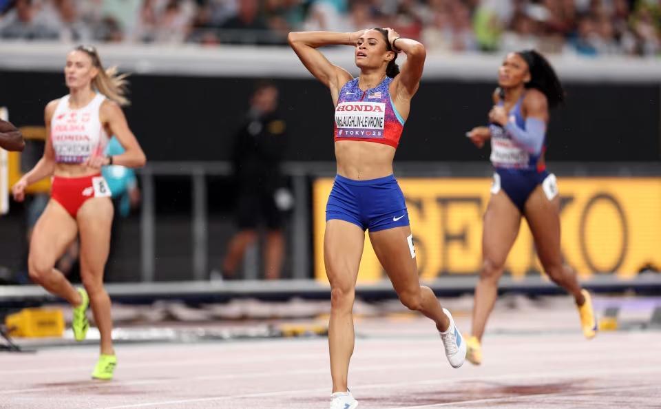 #田径#
2025年世界田径锦标赛女子400米比赛，美国选手悉妮·麦克劳林-莱夫