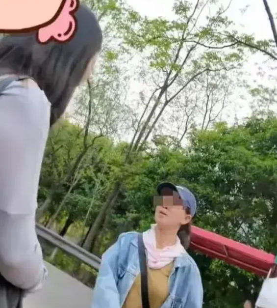 咎由自取！因为5元停车费，被罚了5000元！
4月8日，一名游客到广西桂林阳朔游