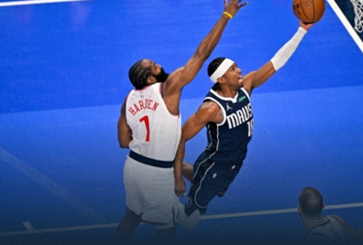 NBA杯，独行侠主场迎战快船。独行侠2连败后3胜9负西部第14，快船6连败后3胜