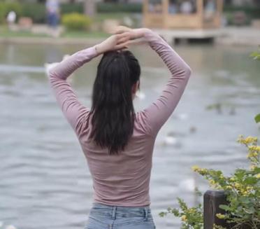 #闪闪发光的她#