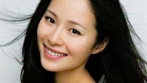 42 岁江一燕官宣！离婚后陷低谷，如今重生？