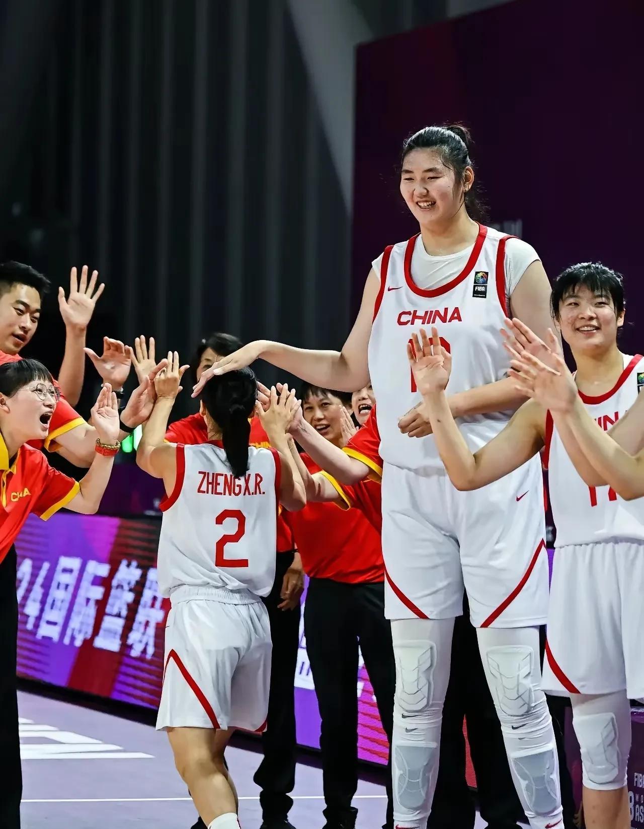韩国媒体：超过2米的女篮球员应该被禁止参赛！看来韩国女篮真被张子宇打抑郁了！
看