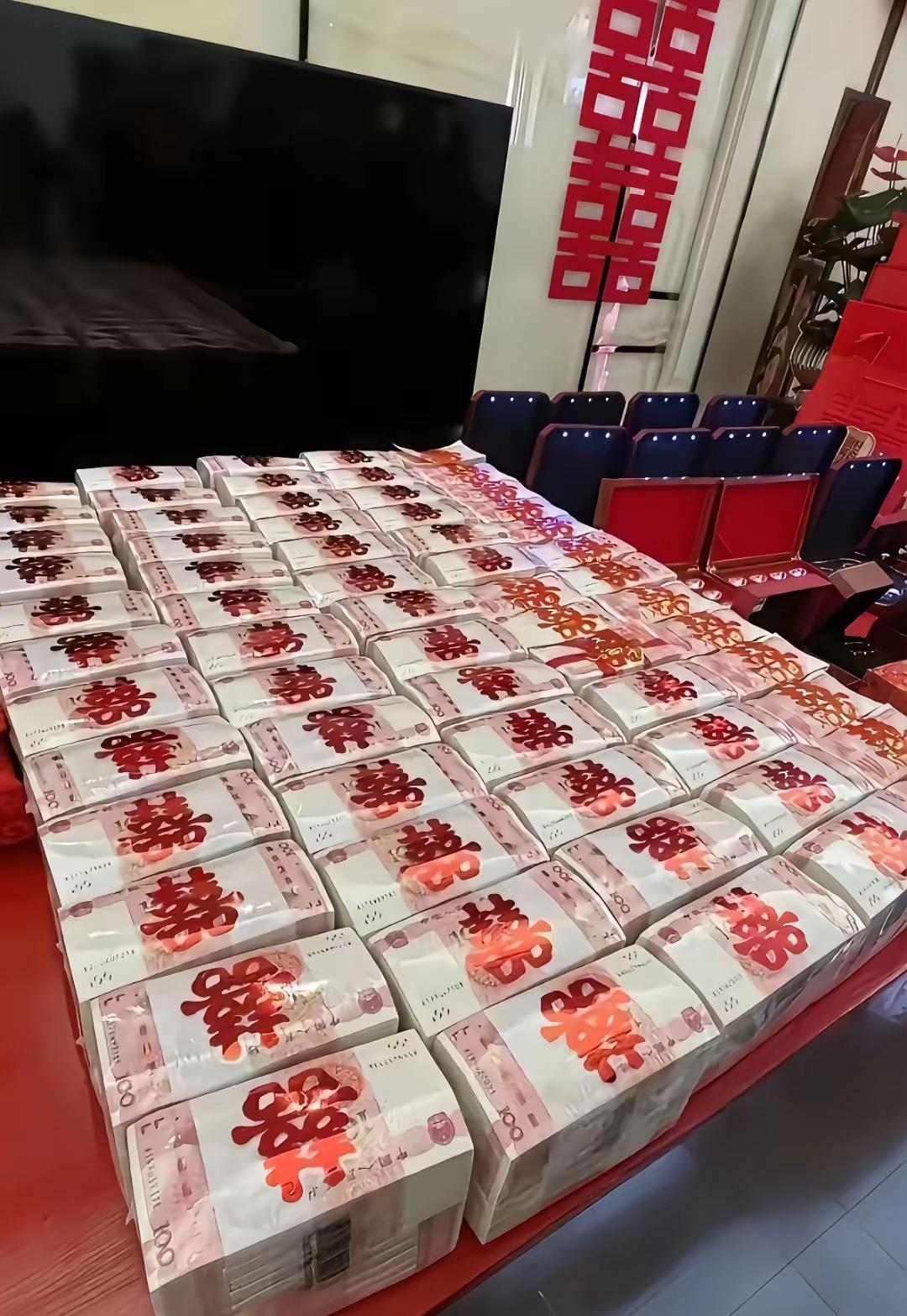 600w，这么大手笔，这是哪个地方的彩礼？
这才是真正的大户人家，如果是门当户对