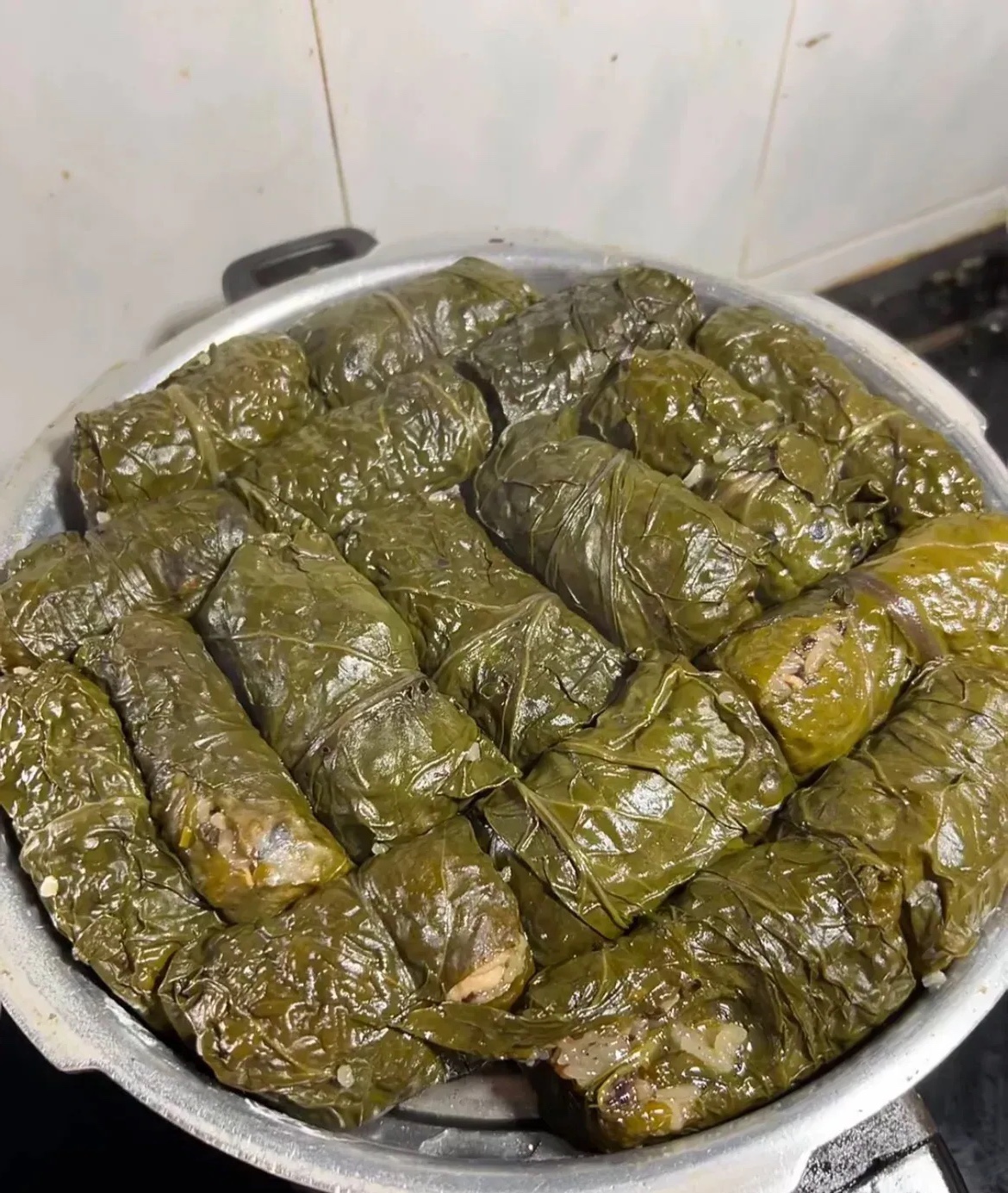 这美食除了两广人，绝对没人认识！长得奇奇怪怪，味道绝绝子！到底是啥？两广的宝子们