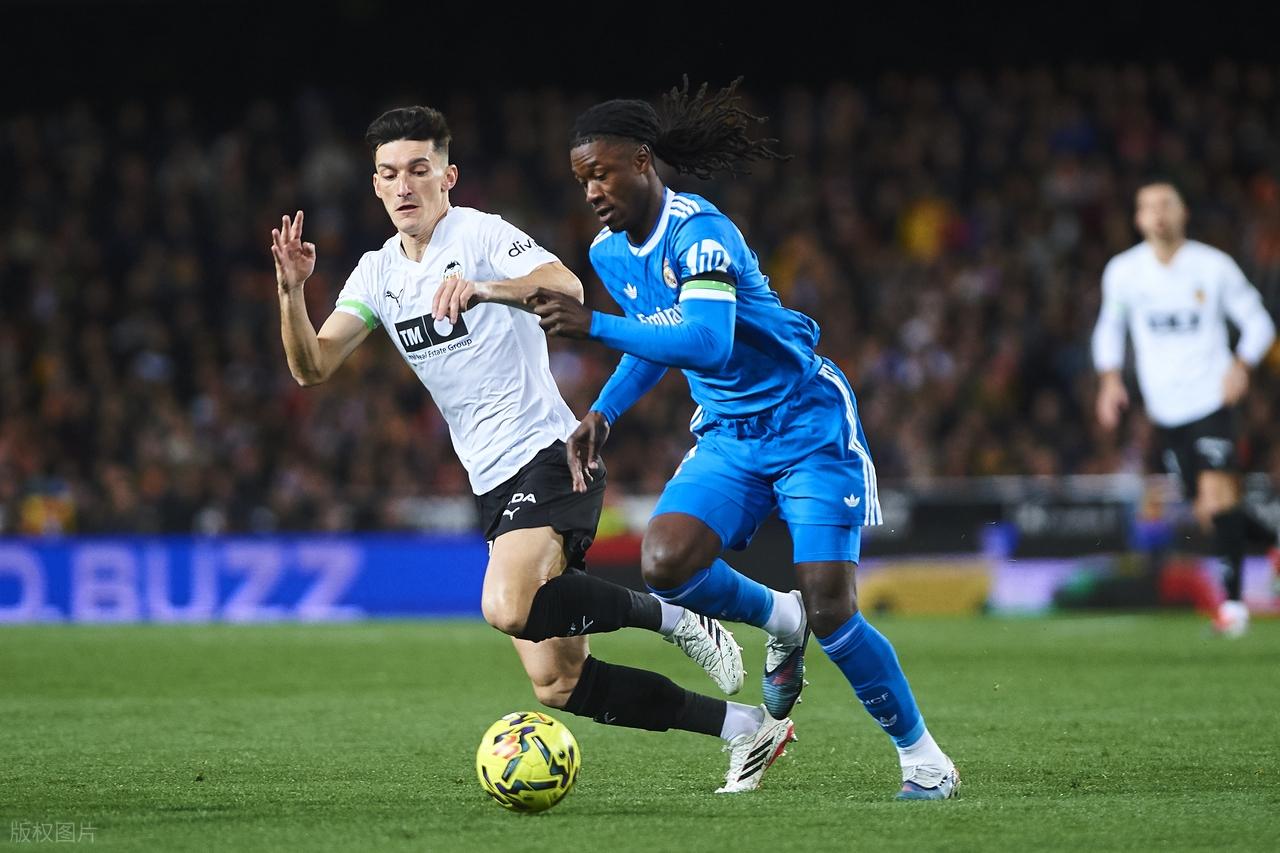 瓦伦西亚0-2皇马，赛后评分：不是姆巴佩第一，皇马14号排第一