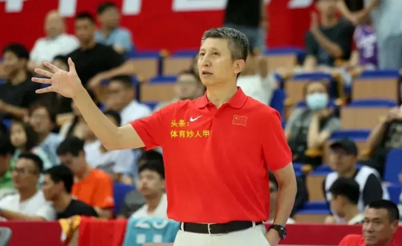 廖三宁国家队值得培养吗？
答案，是不值得培养的球员，除了CBA联赛没有其它好的球