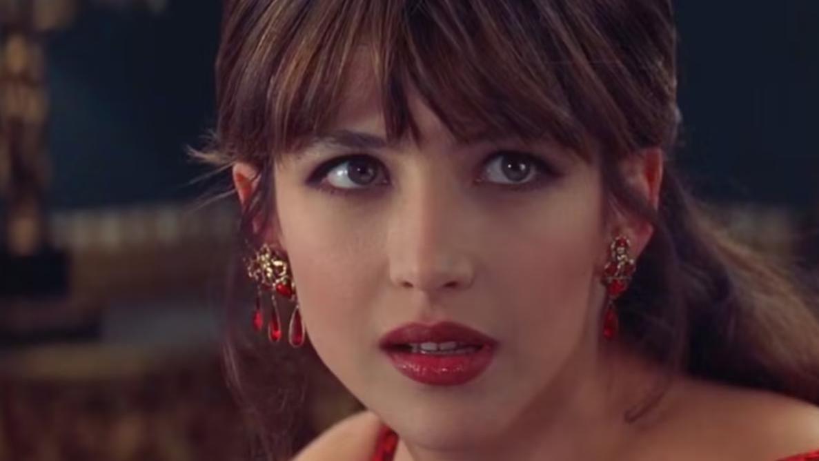 法国第一美人近照皱纹依旧美艳, 全网赞叹: 我也要老成这样!