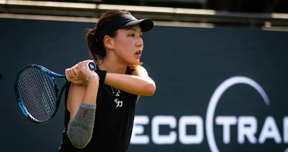 王欣瑜大爆冷横扫卡萨金娜
北京时间6月17日下午，2025年WTA500柏林站正