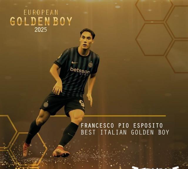小伙子应得的！国米前锋埃斯波西托获得意大利金童奖。该奖项由《都灵体育报》颁发，旨