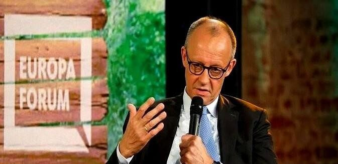 德国硬刚美国？欧盟内部乱成一锅粥！











美国和欧盟谈买卖，德国