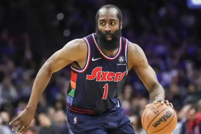 桑德斯和米勒真有可能是本赛季快船X因素
快船首发的问题非常明显，一个是没有人突破