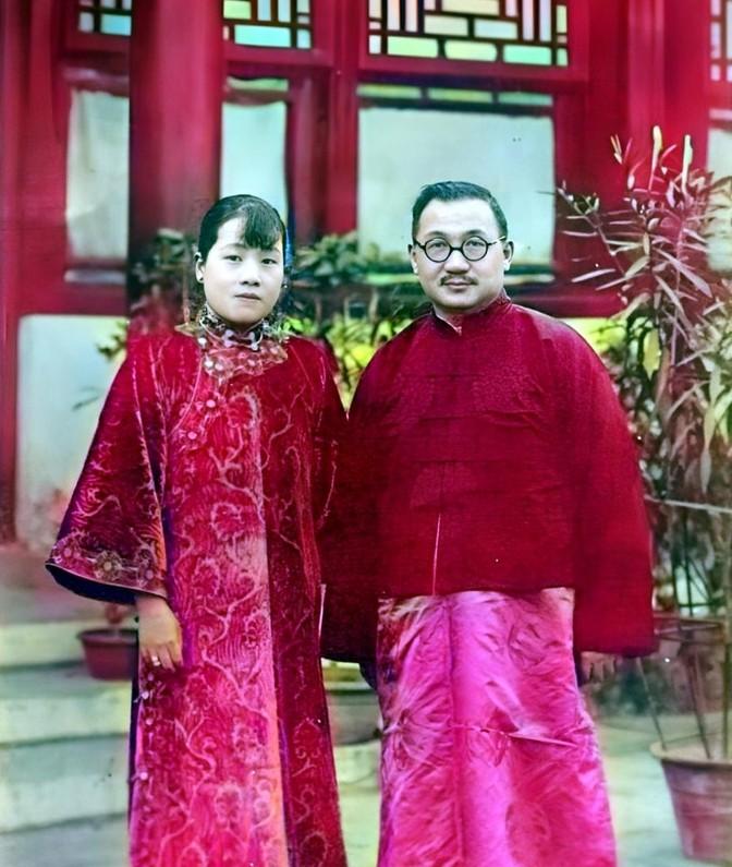 1914年，宋霭龄新婚之夜，以枪捍卫尊严，从此开启传奇人生。



上海滩，18