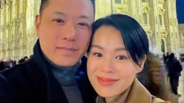 模范夫妻生嫌隙？李乘德夜店亲密照曝光