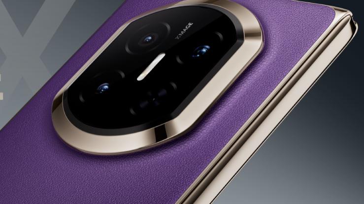 华为Mate X7惊艳登场！重新定义折叠屏影像旗舰新高度