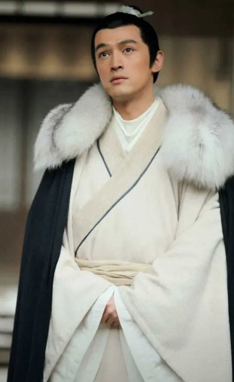 为什么胡歌出演张居正，会招来那么多黑粉？《风禾尽起张居正》跟《三体2》几乎同时给