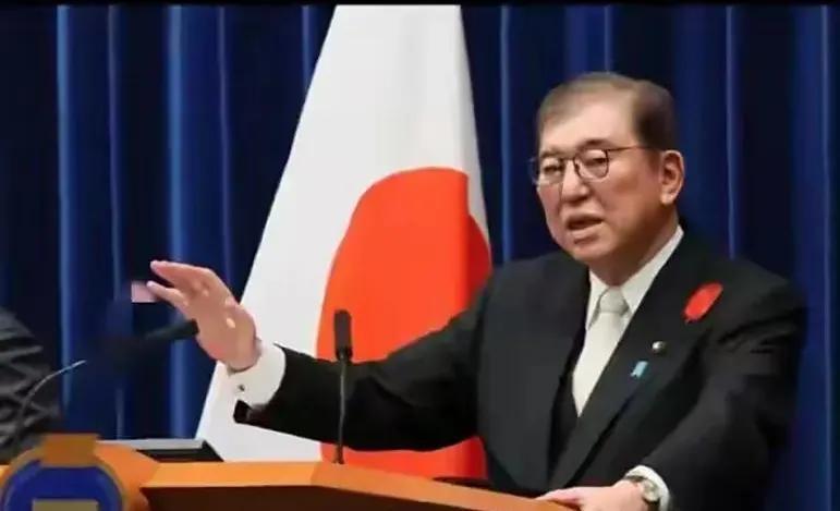 日本与德国都是第二次世界大战的罪魁祸首。战后，这两个国家在反思历史，吸取教训上，