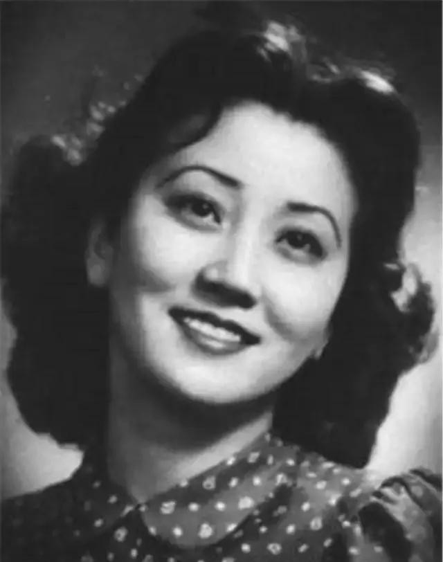 1947年，35岁的钱学森回国探亲，妹妹钱学英要给他介绍女朋友。不料，钱学森却说
