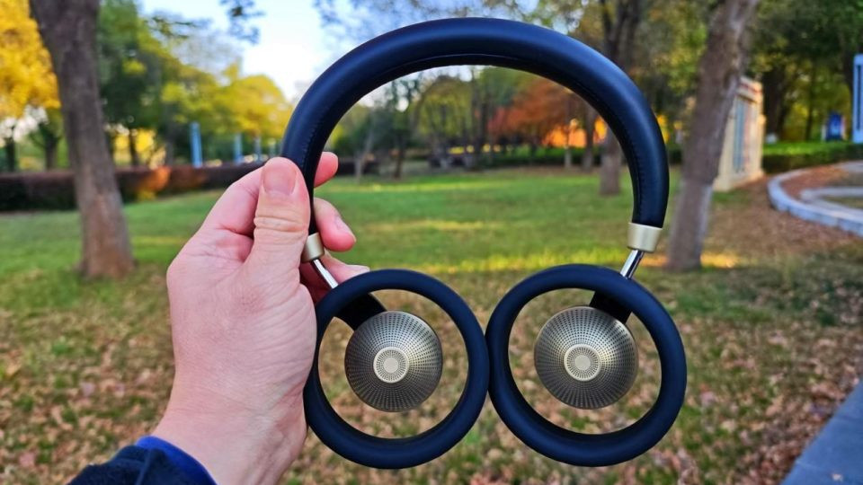 南卡BOLT头戴式耳机评测：开放式耳机的“叛逆期”终于来了？