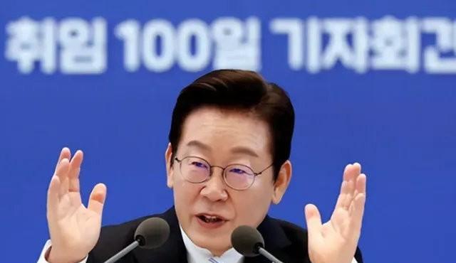 李在民要对反华组织重拳出击，是担心韩国成为了西方反华的前线。韩国一直在中美之间走