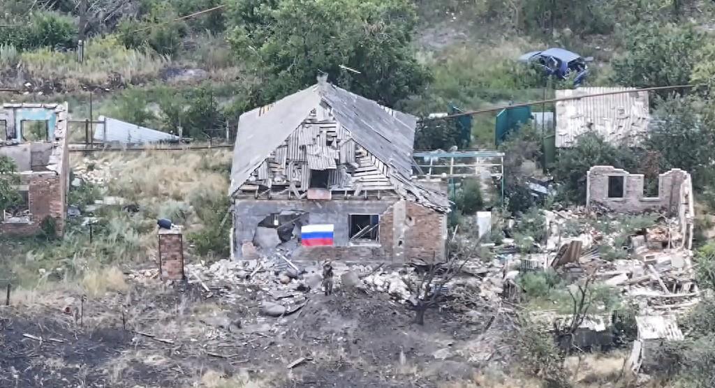 一巴掌扇醒北约和乌克兰，俄军宣布，经过483天战斗，俄军已经夺取恰索夫亚尔要塞。