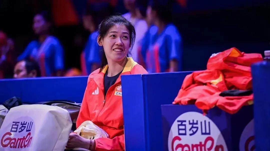 如果女排队员庄宇珊，张籽萱，王奥芊出国打球合适吗？
最近新一届中国女排的消息不断