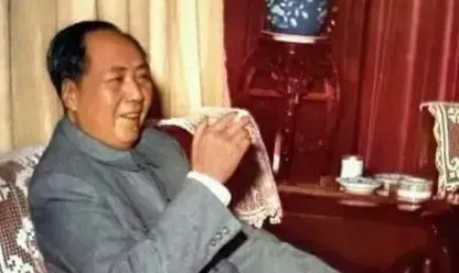 反击就该这么打











---











1962年，