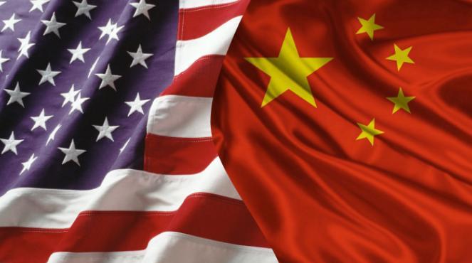 这回该轮到美国坐立不安了！美国把对中国的关税从最高145%一路降下来，却惊讶发现
