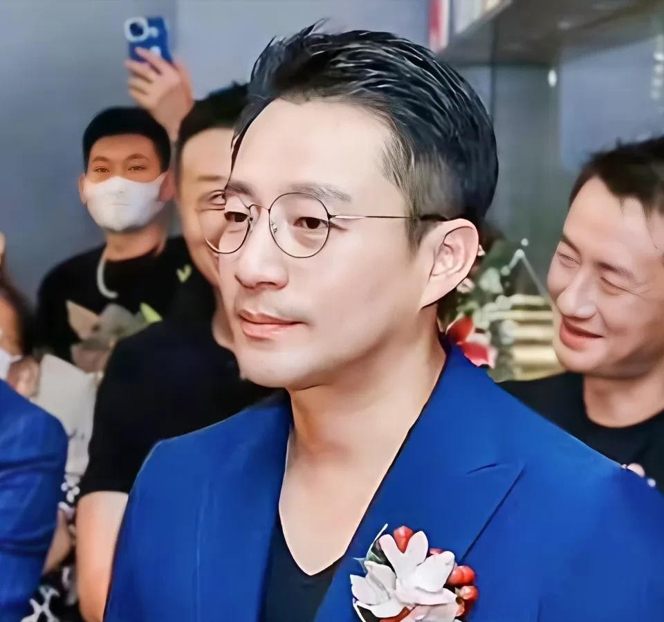 汪小菲台北豪宅被拍卖











不敢相信！汪小菲在台北的豪宅竟然被法