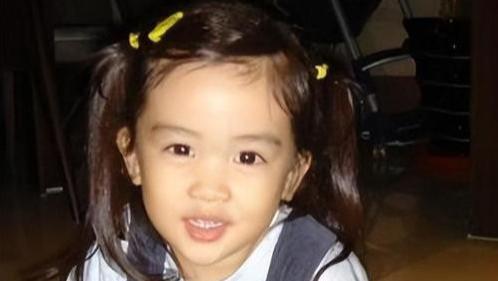 金喜善晒女儿照片，16岁朴妍雅诠释什么叫丑小鸭变白天鹅