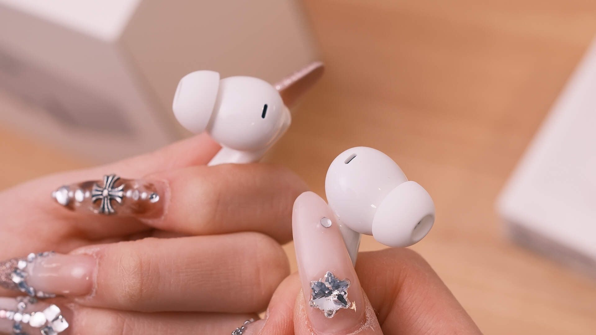 不到300元却拥有旗舰全能，OPPO Enco Air5 Pro降噪耳机实测！