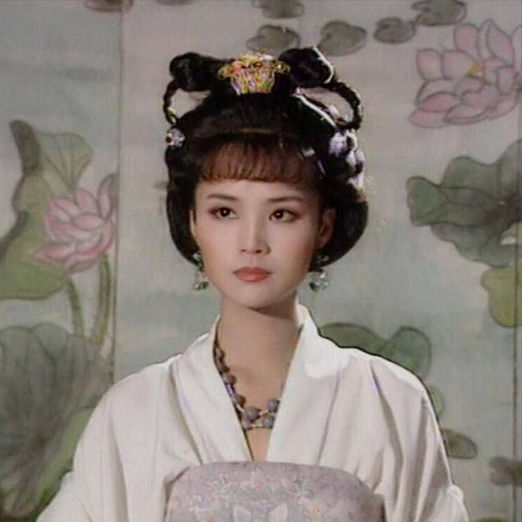 野史：700年，张昌宗将77岁武则天哄睡后，小心翼翼掀开被，偷偷摸摸的溜进隔壁房