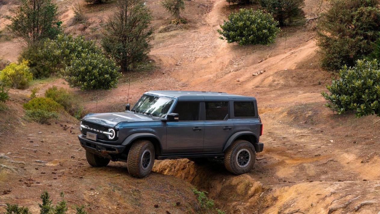 26款福特烈马正式上市！全系标配540°越野透明底盘！