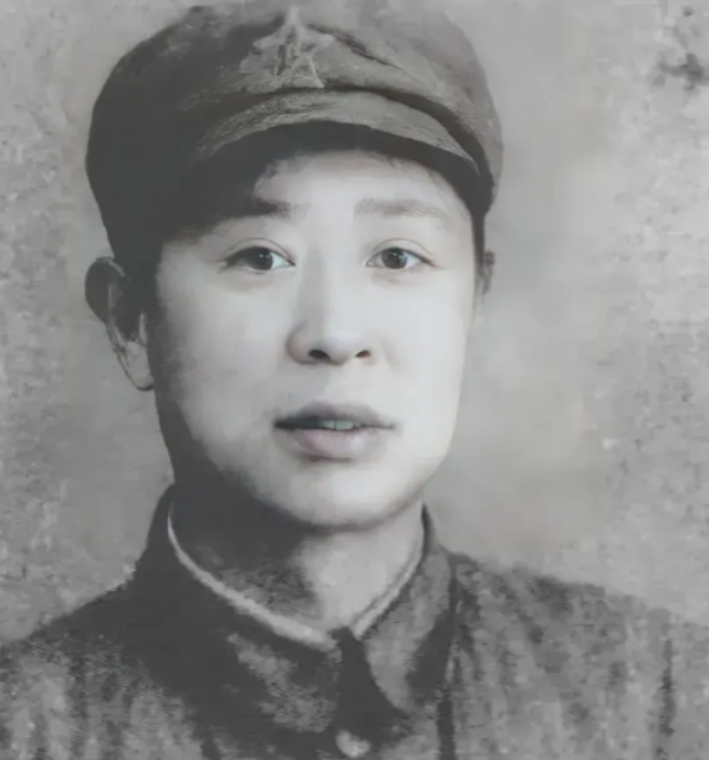 1944年，周迪道在一次绝密行动中不幸落入日军之手，他在酷刑面前表现得似乎心生屈