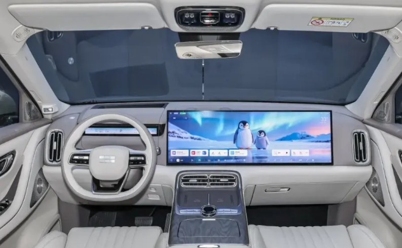 是时候给银河M9降降温了
吉利银河M9 在5月份法国高调发布，随后国内各媒体持续