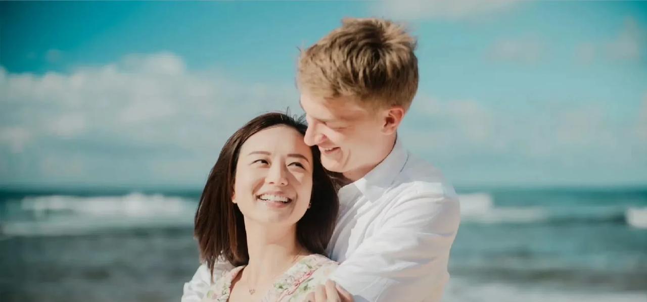 万远和安东订婚了，幸福！
万远发文说：我们订婚了！
#头号创作者激励计划#