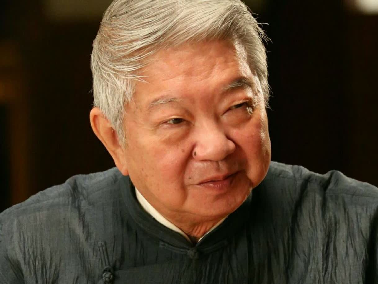 为什么活得潇洒的都姓蔡？
蔡澜和蔡志忠两个是我见过最洒脱的。
对比一下，他们