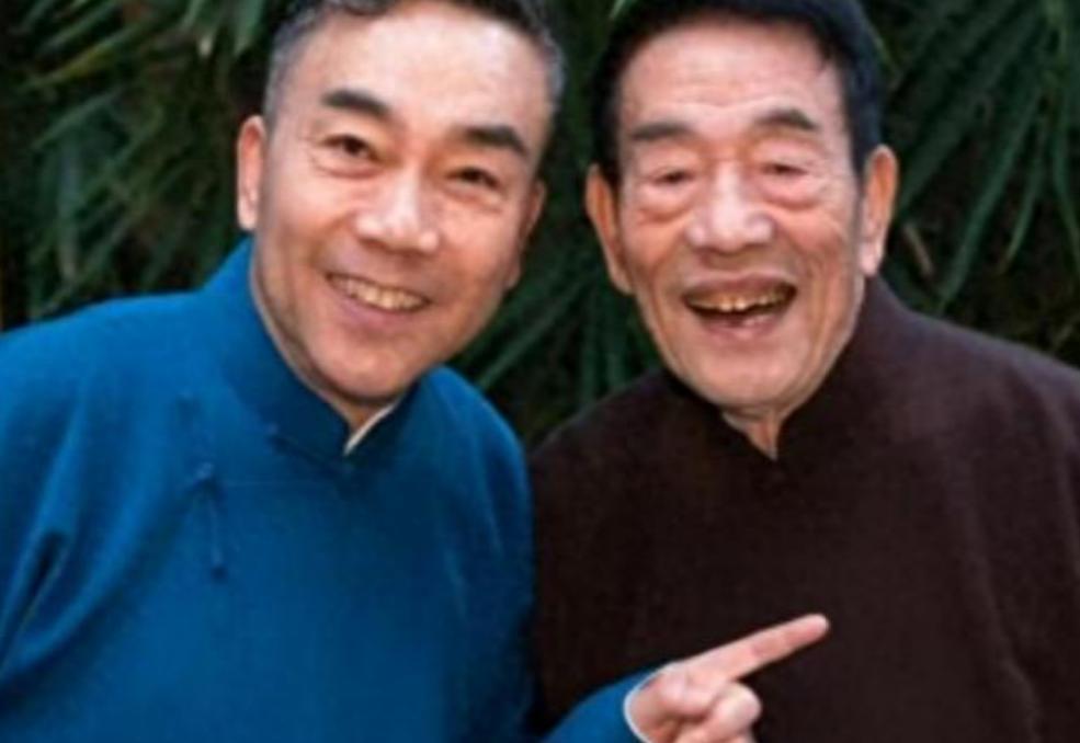 杨少华葬礼变“妖镜”：老汪嚎丧赚流量，杨老五直播自证反被嘲！
这几天，相声界的大