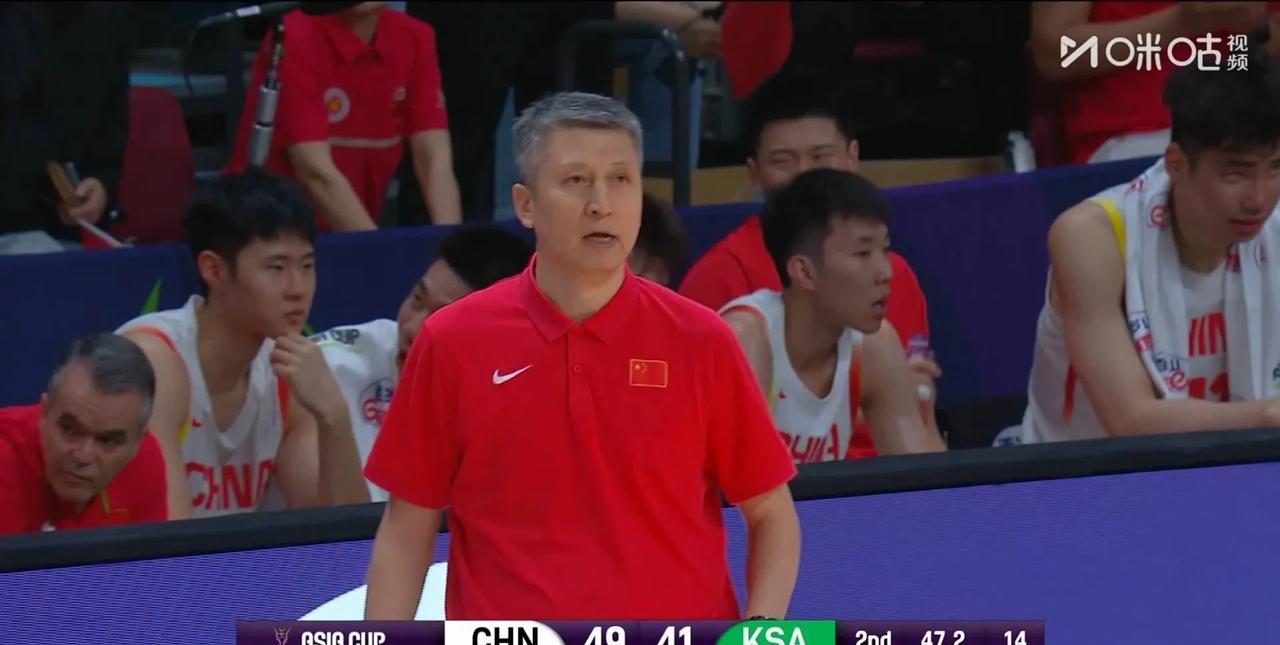 王俊杰会成为此次亚洲杯中国男篮的惊喜吗？在本场比赛之前我甚至没有听过他的名字，可