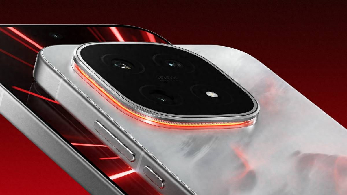 未来性能旗舰正式亮相“跨代领先”iQOO 15到手4199元起