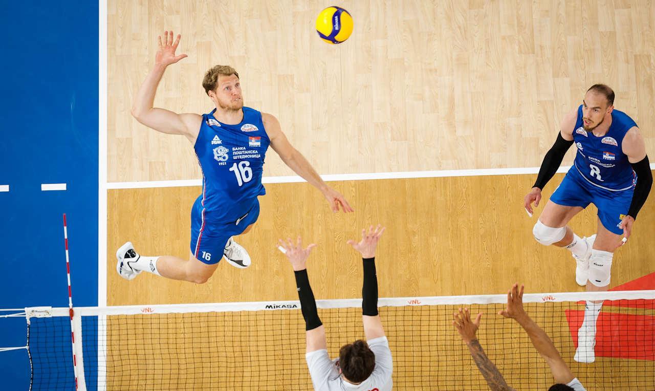 国际排联（FIVB）：中国队是进入预赛最后一天降级的候选者
塞尔维亚再次获胜，避