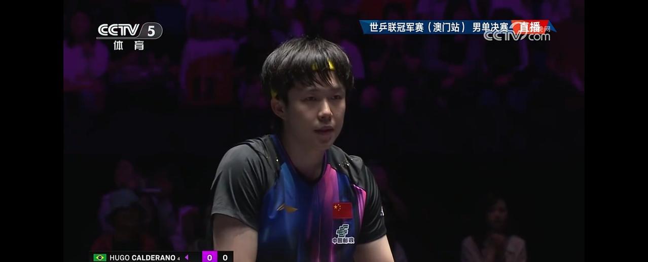 王楚钦势不可挡，4:0横扫巴西名将雨果，勇夺澳门冠军赛男单冠军。报了世界杯上3：