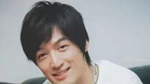 被传患肺癌住院才过去8个月，胡歌近况曝光，为何大家觉得不意外