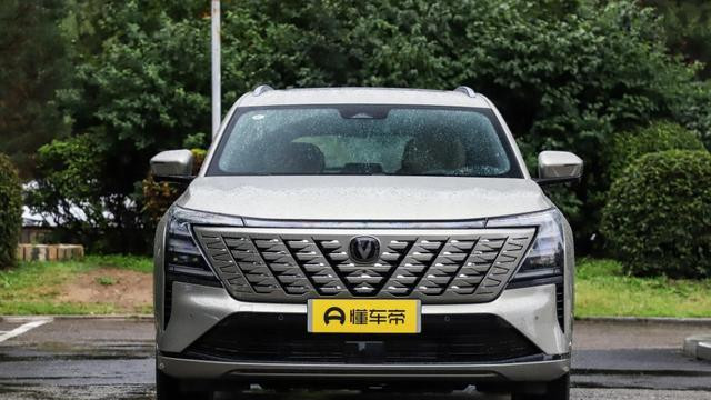 轴距2800mm，配15T+爱信8AT，这款SUV带劲不？