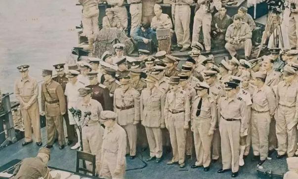 1940年底到41年初，美国曾经给日本开出过一个特别好的条件，就是承认伪满洲国，