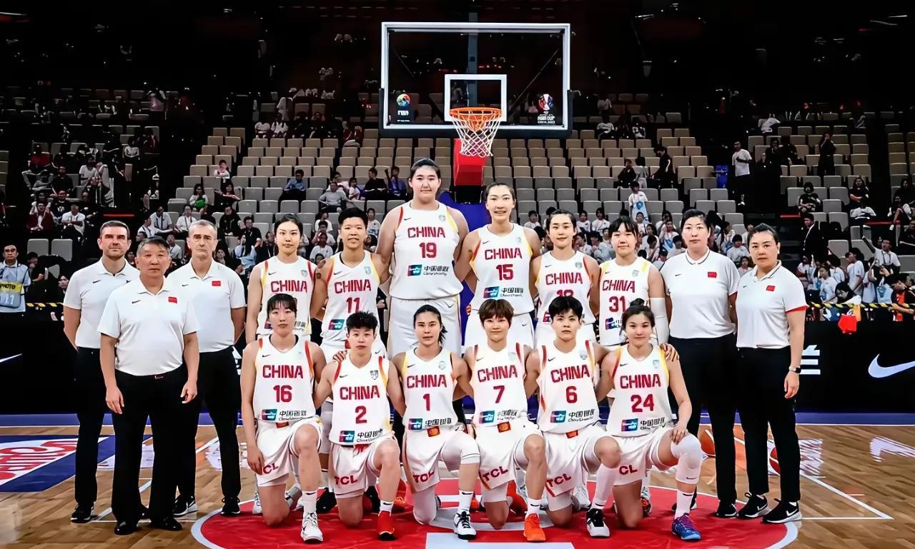 山高“宇”为峰，不知道那些唱衰张子宇的人是何居心，难道仅仅是因为宫鲁鸣没有带上李